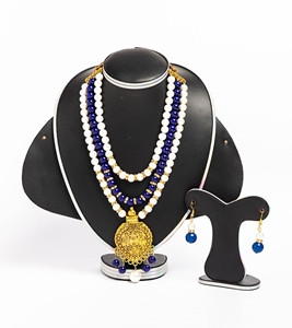 Fashionable Jewellery Set