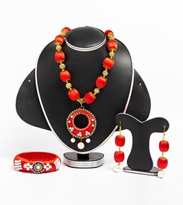 Fashionable Jewellery Set