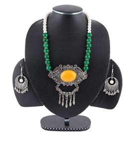 Fashionable Jewellery Set