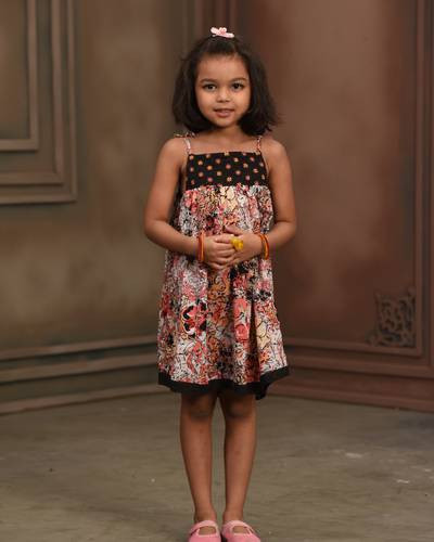 Girls Fashionable Frocks