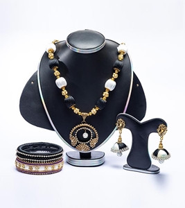 Women's Multi Color Stone Pearl Jewelry Set