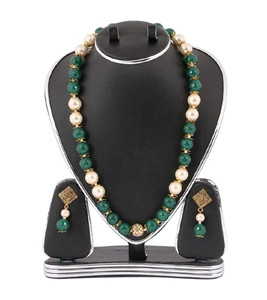 Fashionable Jewellery Set