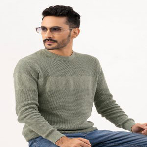 Men’s classic Sweater